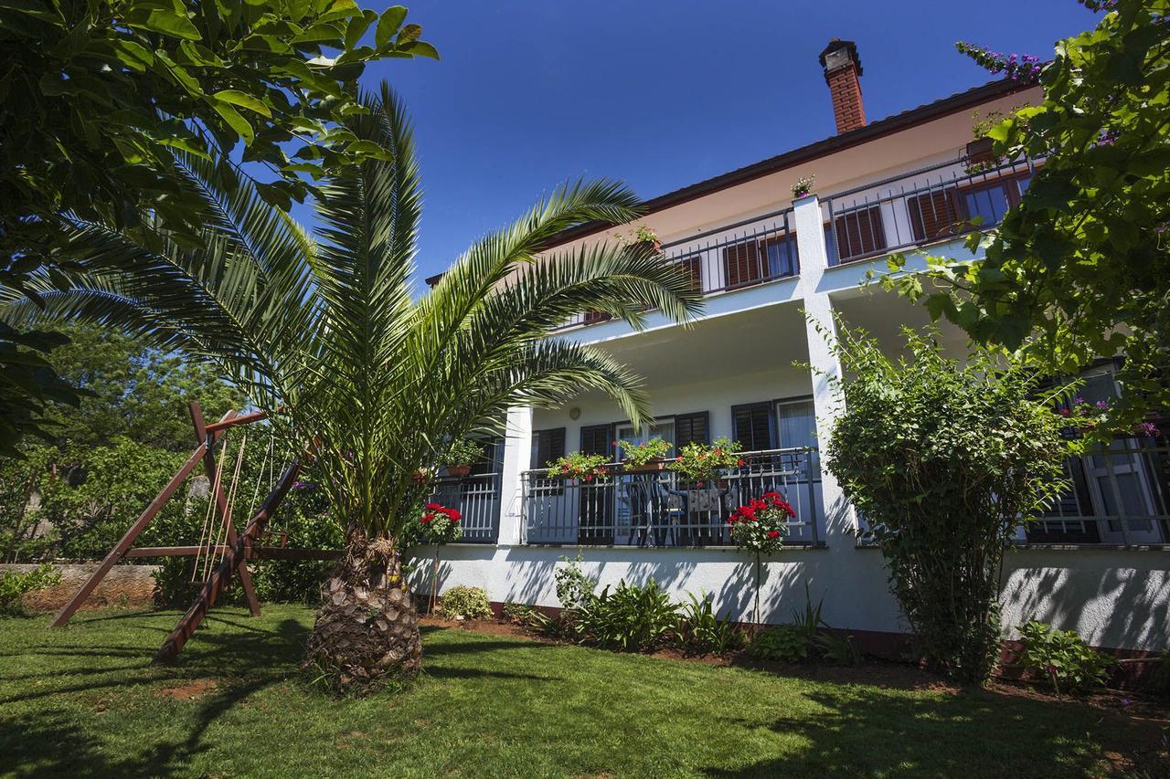 Apartments Patricia Banjole Exterior foto