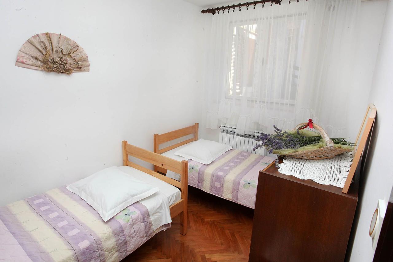 Apartments Patricia Banjole Exterior foto